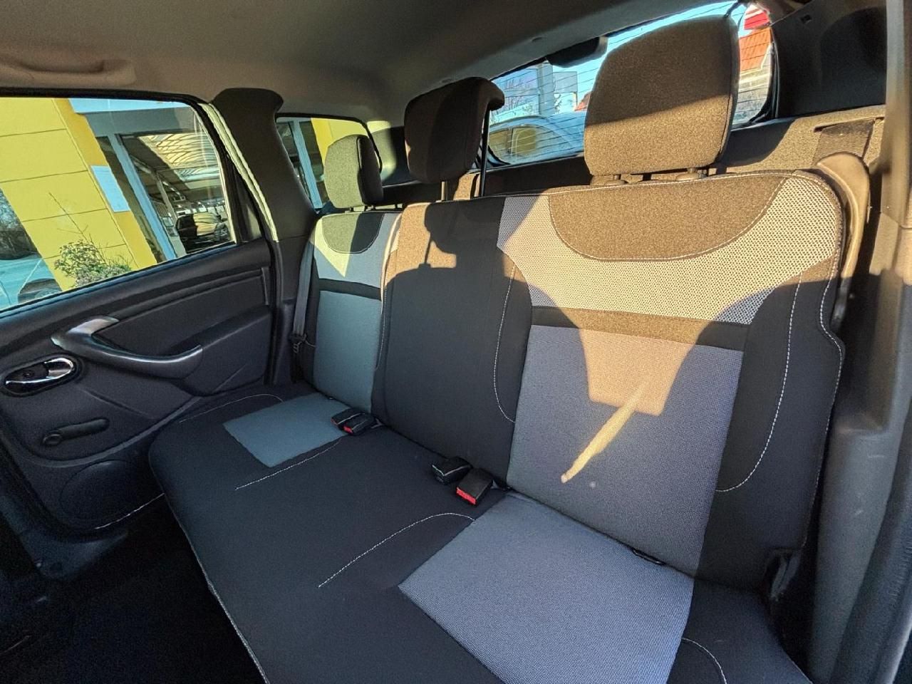 Detailbild 13 Duster I Laureate 4x2 SHZ*Navi