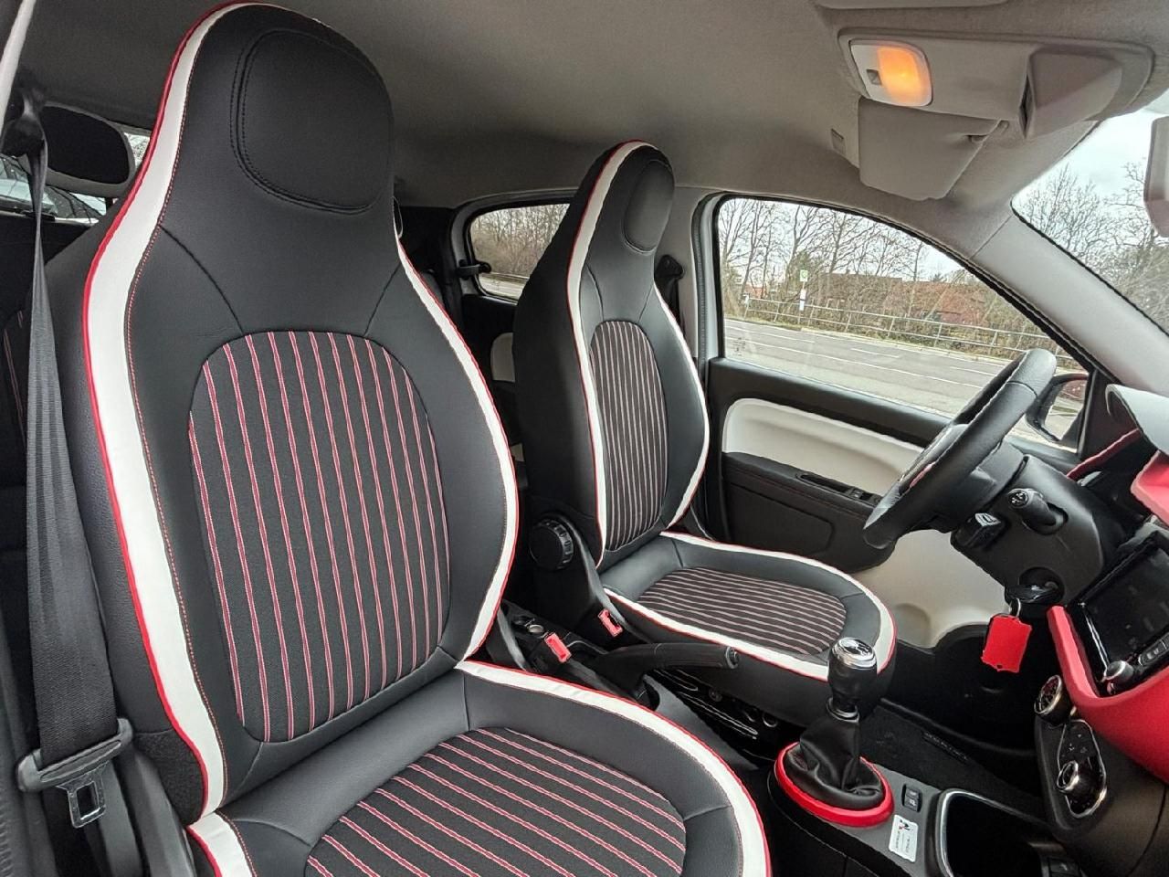 Detailbild 12 Twingo Le Coq Sportif SCe 75 SHZ*CarPlay*Android