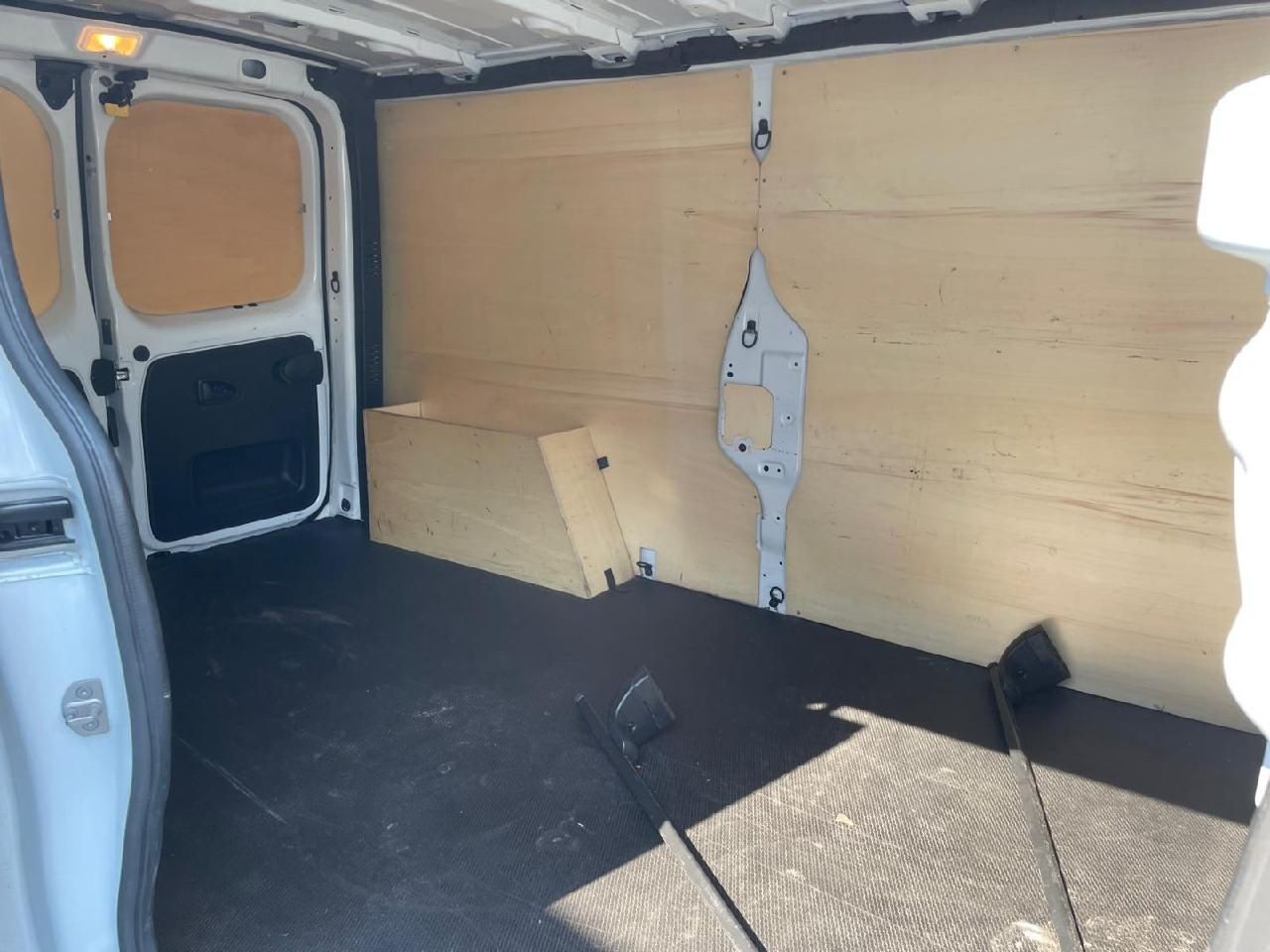 Detailbild 13 Trafic Kasten, dCi 120 Energy, L2H1 3,0t Komfort